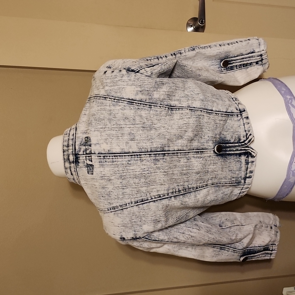 Vanilla Star bleach wash denim jacket